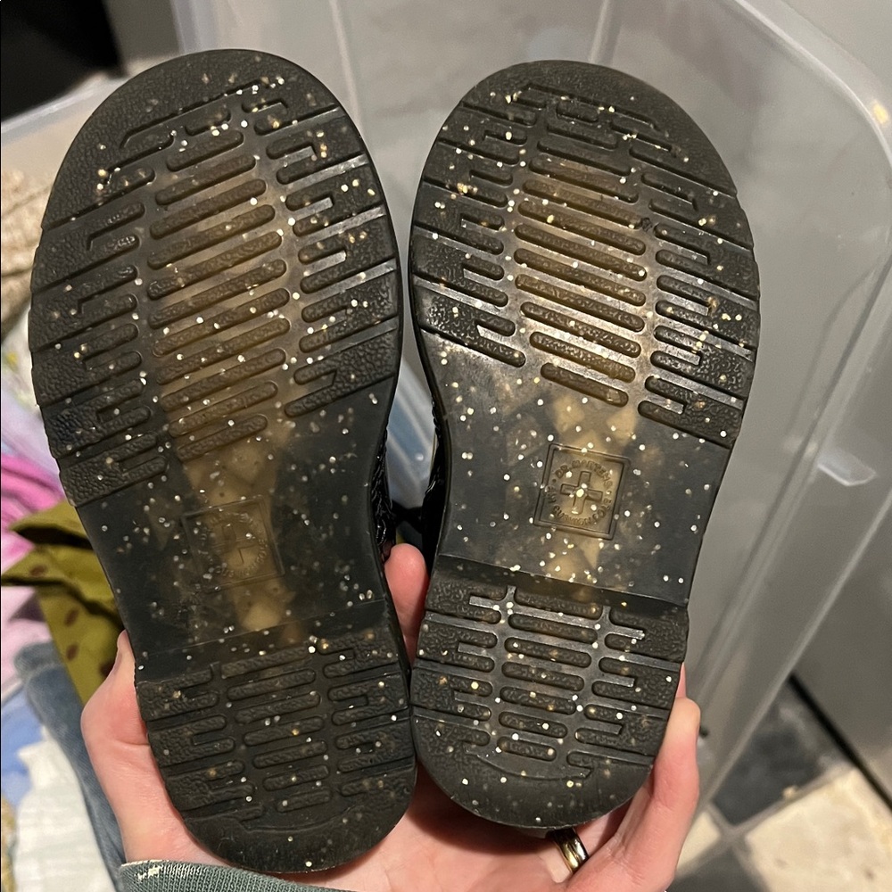 Dr. Martins toddler sparkling boots - Picture 4 of 6